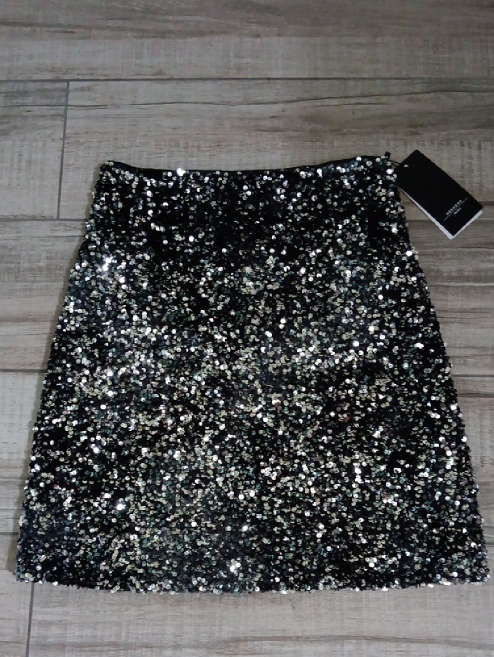 MAX MARA WEEKEND..SEQUIN SKIRT..MEDIUM
